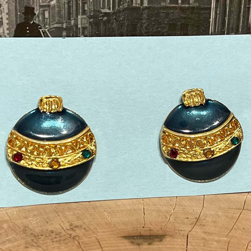 Vintage Festive Christmas Green Ornaments Gold Jewelry Earrings